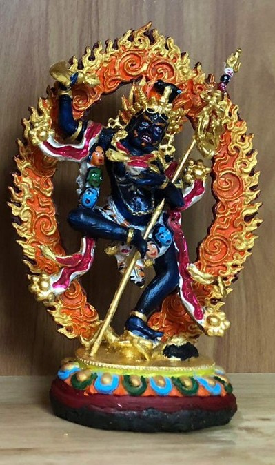 Troma Nagmo statue 20cm (7.8 inches)
