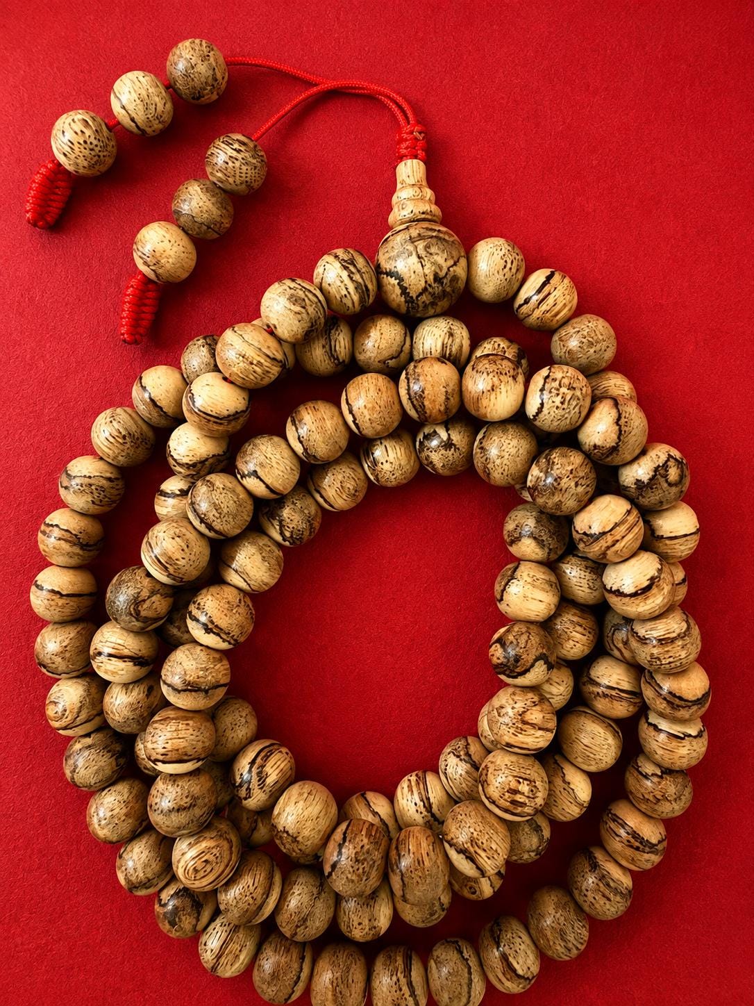 Natural Aged Agarwood Mala – 108 Beads, 8 mm