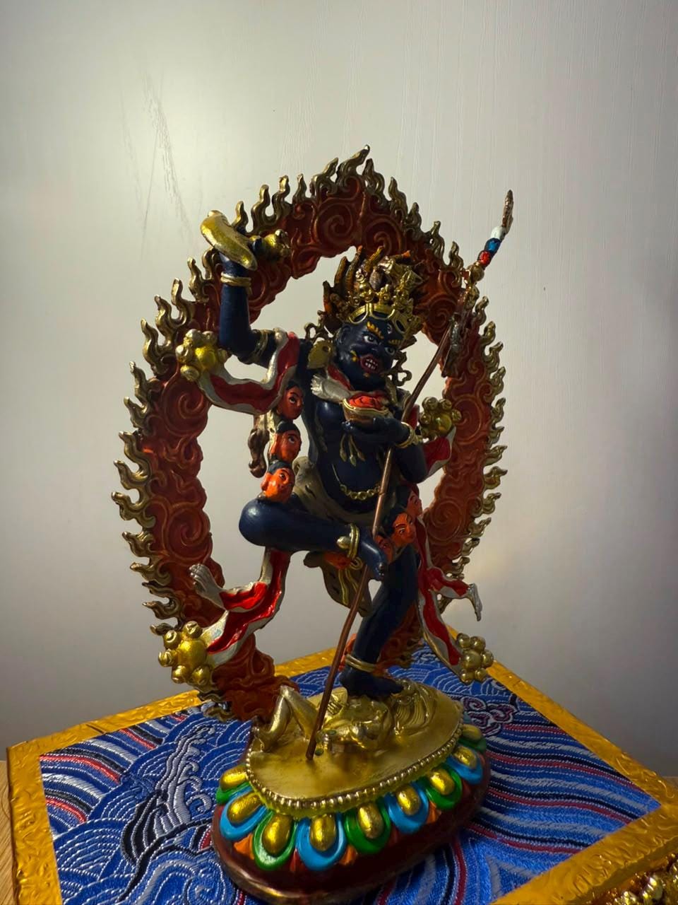 Handmade Tröma Nagmo Statue – 17 cm 9