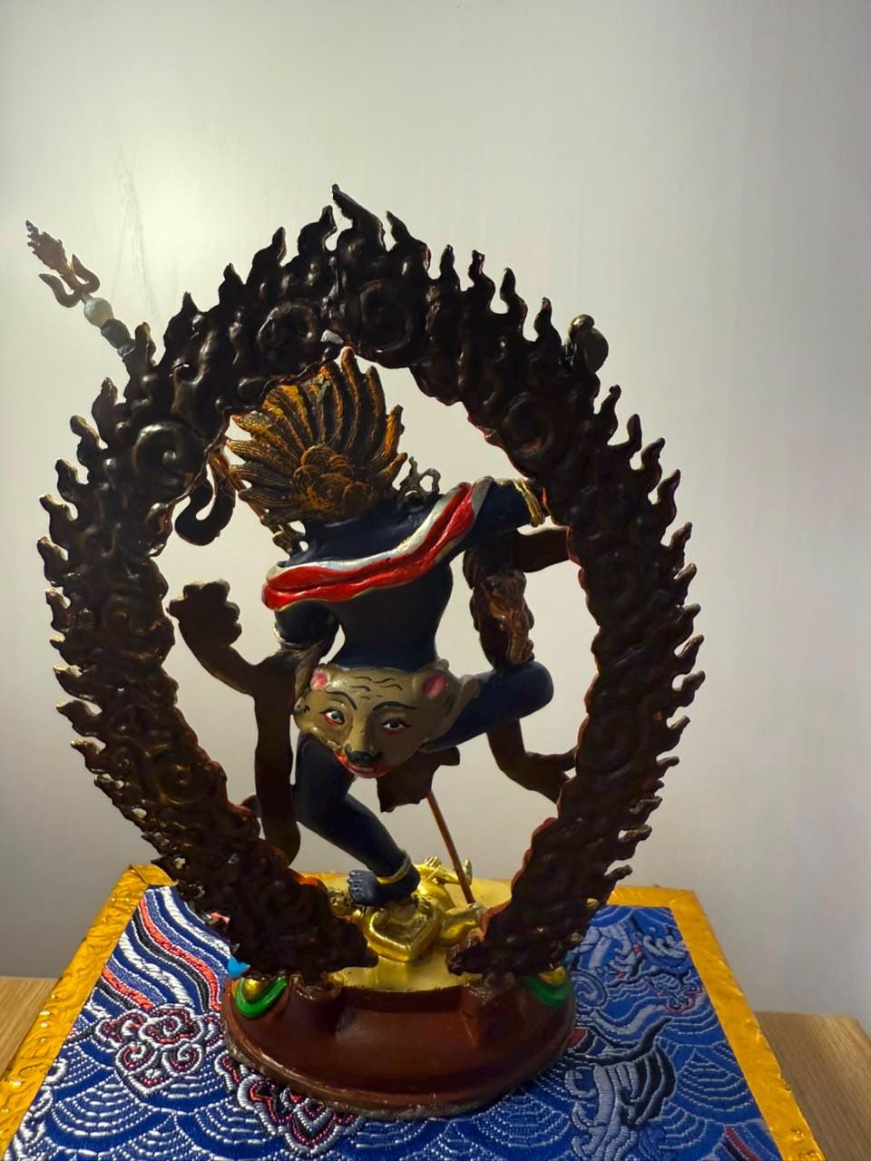 Handmade Tröma Nagmo Statue – 17 cm 10